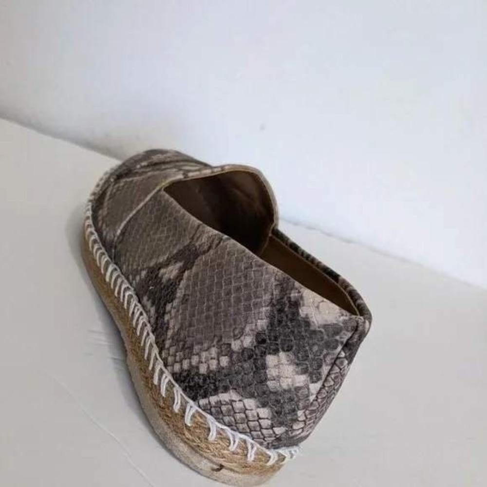 Women's Snakeskin Print Espadrille Platform SlipOn Flats Jute Sole Shoes 10 NEW - Picture 7 of 8